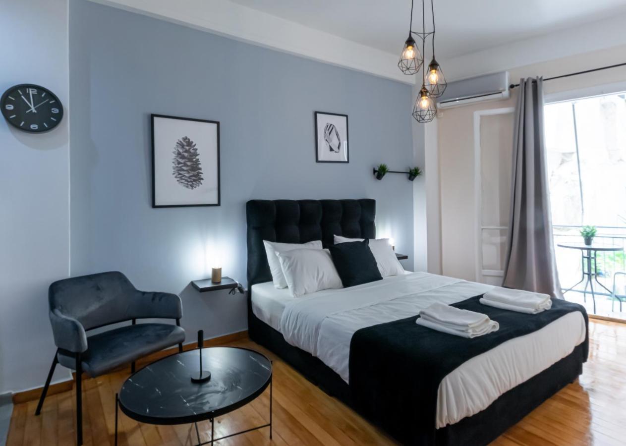 Couple Getaway With Queen Bed Apartment Atena Exterior foto