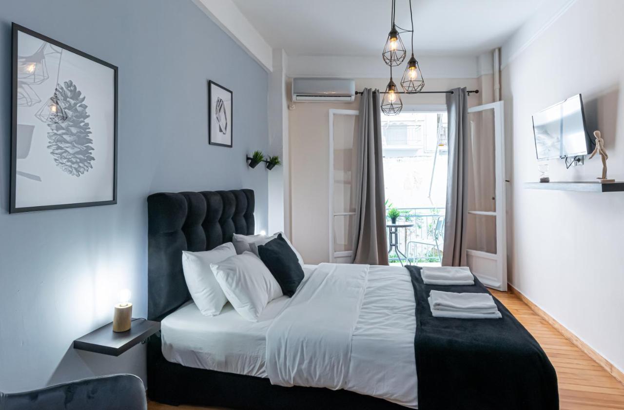 Couple Getaway With Queen Bed Apartment Atena Exterior foto